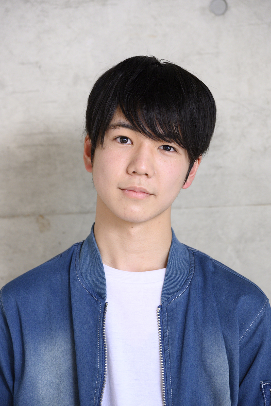 吉田　騎士