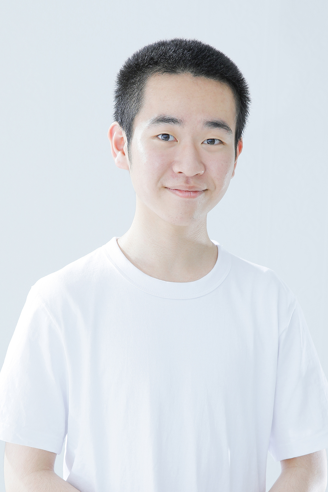 岩田　龍門