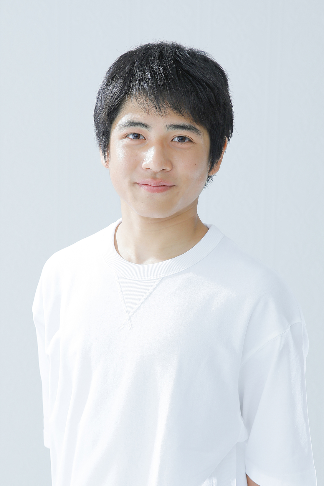 中里　詩織