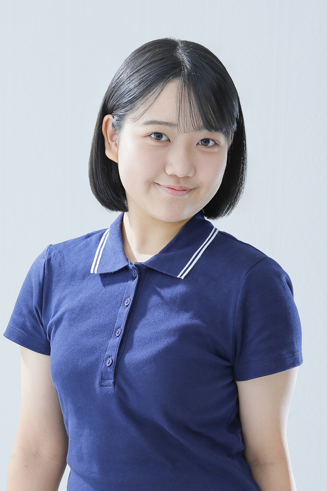 安山　夢子