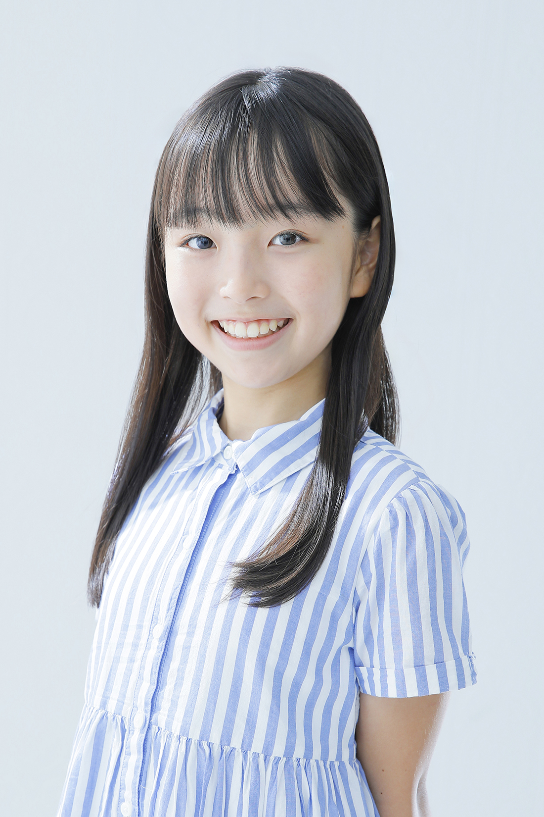 静 莉子