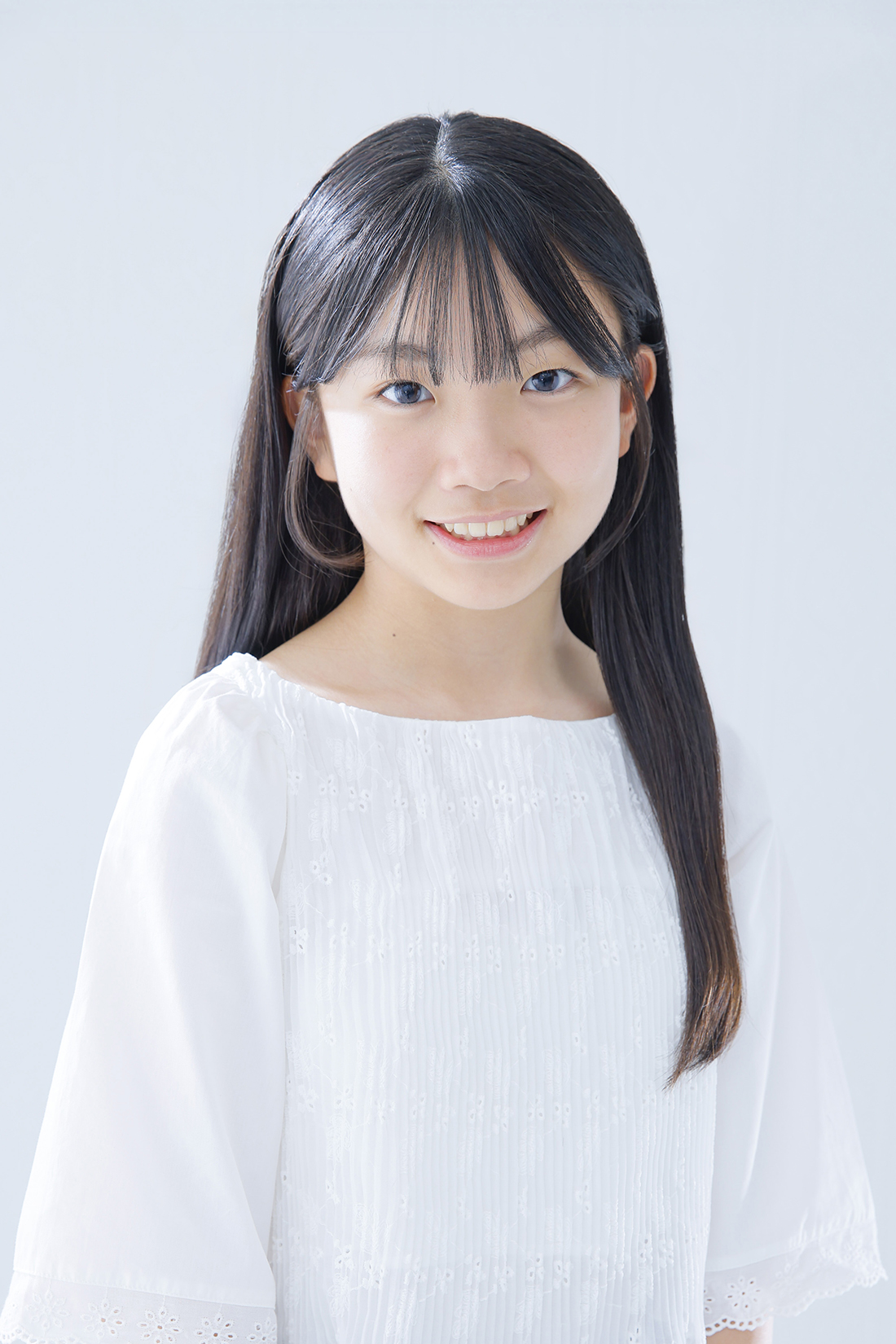 大井　怜緒